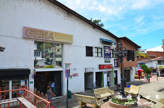 guatapeD7000 019.JPG guatapeD7000 019.JPG