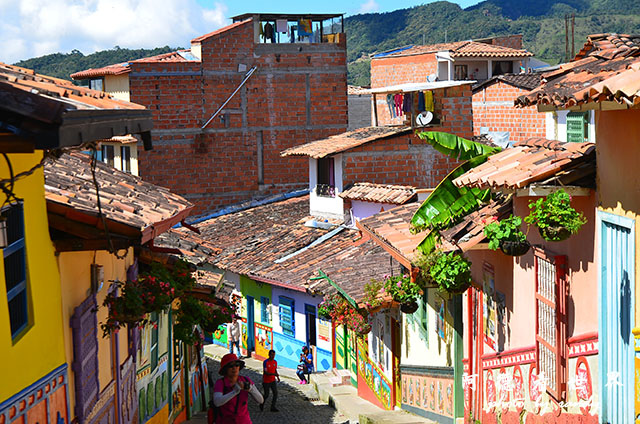 guatapeD7000 168.JPG guatapeD7000 168.JPG