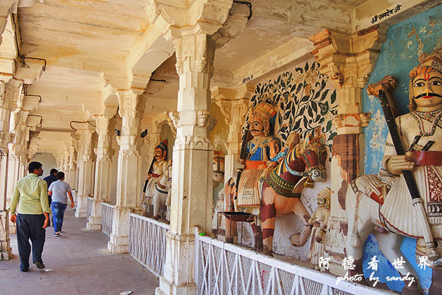 jodhpur3-mandore-palaceP7700 045.JPG jodhpur3-mandore-palaceP7700 045.JPG