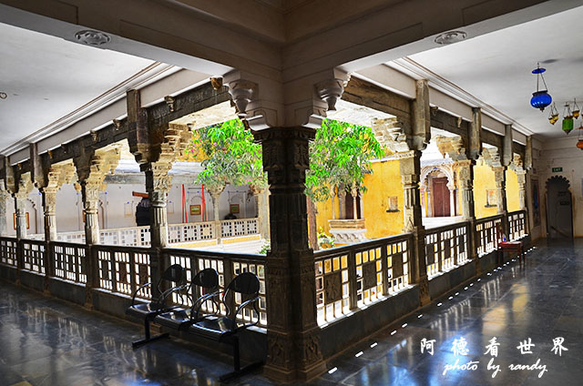 udaipur2-citypalaceD7000 108.JPG