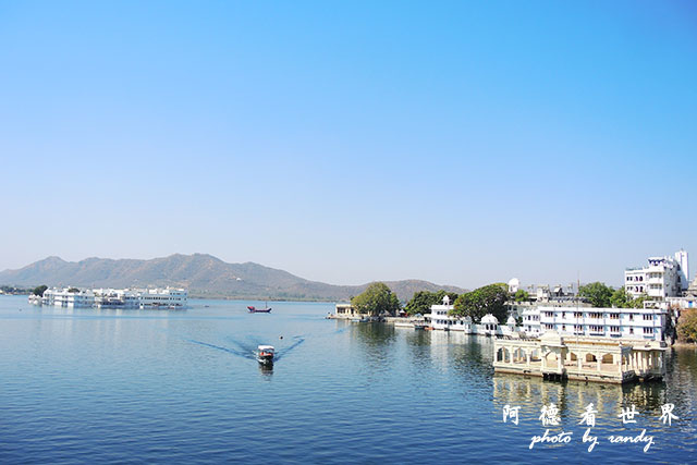 udaipur2-citypalaceP7700 076.JPG