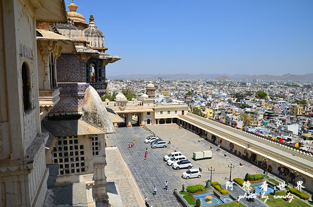 udaipur2-citypalaceD7000 194.JPG