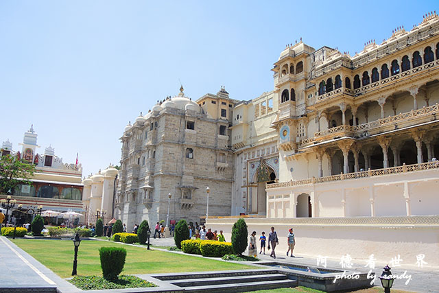 udaipur2-citypalaceP7700 158.JPG