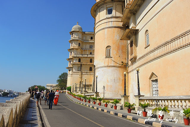 udaipur2-citypalaceP7700 257.JPG