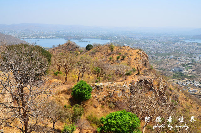 udaipur3-monsoonpalaceD7000 110.JPG