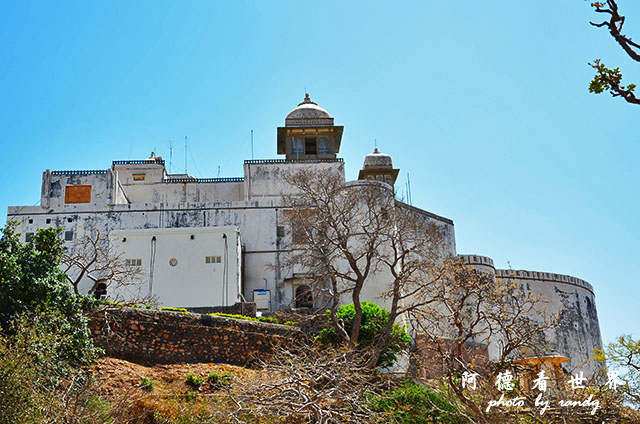 udaipur3-monsoonpalaceD7000 158.JPG