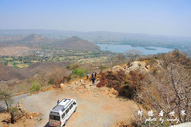 udaipur3-monsoonpalaceP7700 059.JPG udaipur3-monsoonpalaceP7700 059.JPG