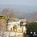 udaipur3-monsoonpalaceP7700 084.JPG