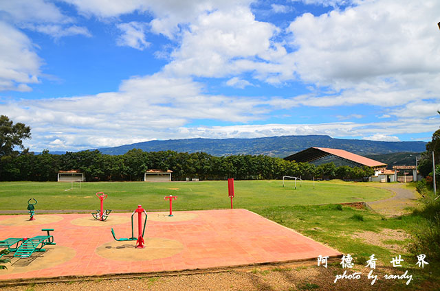 leyva2D7000 061.JPG leyva2D7000 061.JPG