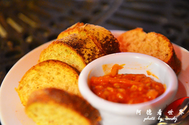 leyva2D7000 291.JPG leyva2D7000 291.JPG