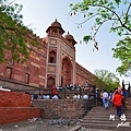 agra1D7000 240.JPG