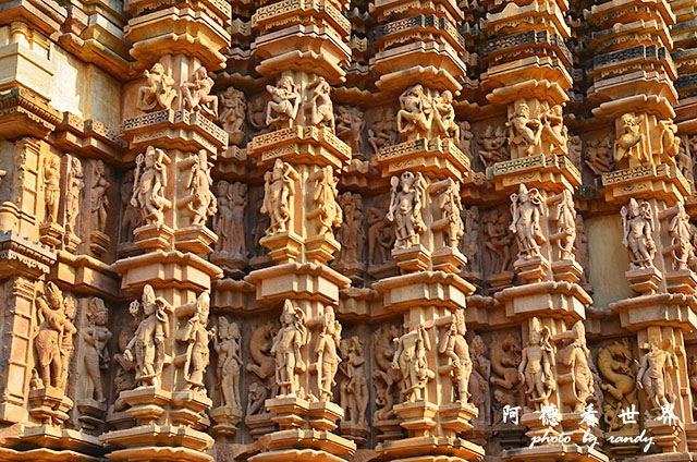 khajuraho1-2D7000 168.JPG khajuraho1-2D7000 168.JPG