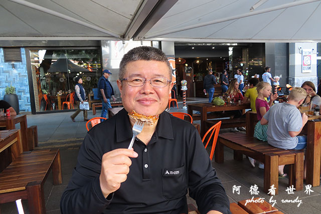 johannesburg1-2SX740 069.JPG johannesburg1-2SX740 069.JPG