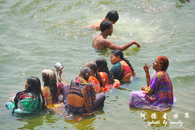 varanasi1-2P7700 125.JPG varanasi1-2P7700 125.JPG