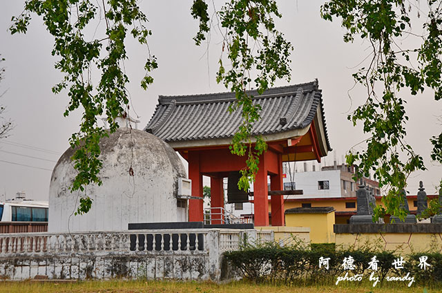 bodhgaya1D7000 146.JPG