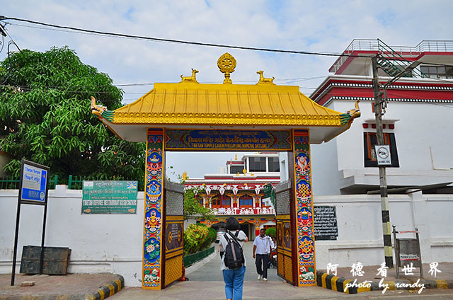 bodhgaya2D7000 108.JPG