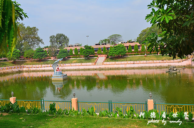 bodhgaya2D7000 080.JPG