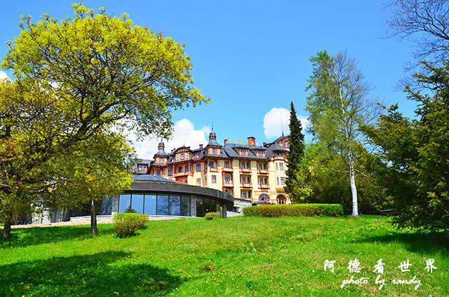 【斯洛伐克•Vysoké Tatry】上塔特拉山鎮　搭乘地面