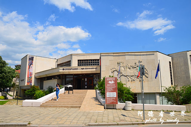 【保加利亞•Kazanlak】卡贊勒克　玫瑰谷的中心城市