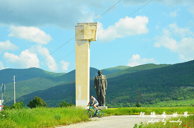 【保加利亞•Shipka】玫瑰谷薰衣草田面積驚人、希普卡修道