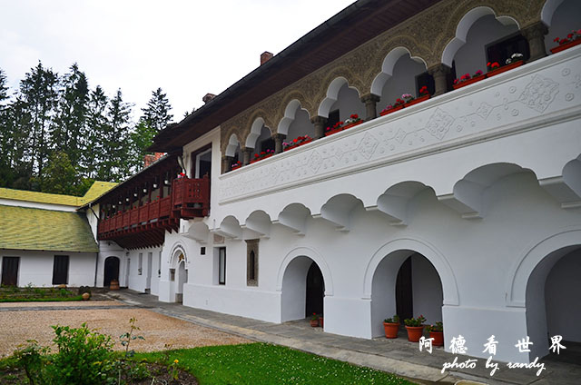 【羅馬尼亞•Sinaia】錫納亞　喀爾巴阡山脈的明珠　王室度