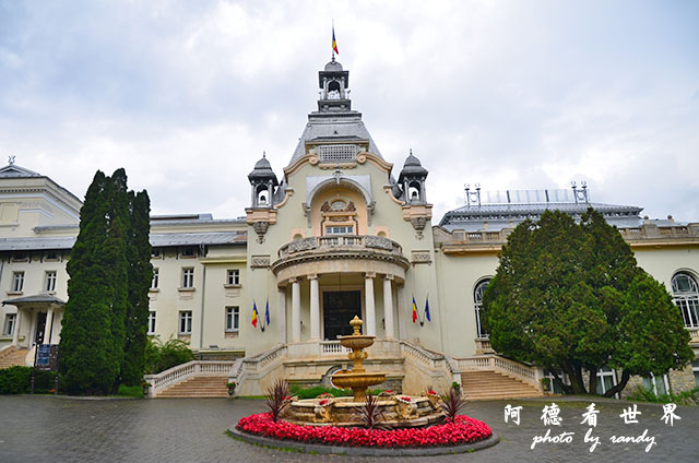 【羅馬尼亞•Sinaia】錫納亞　喀爾巴阡山脈的明珠　王室度