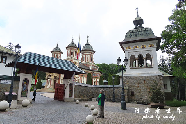 【羅馬尼亞•Sinaia】錫納亞　喀爾巴阡山脈的明珠　王室度