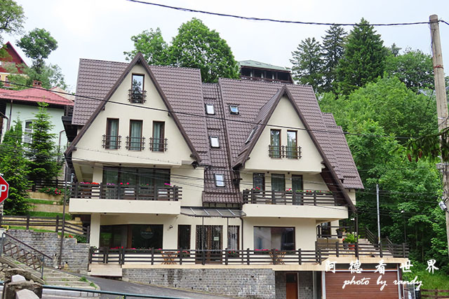 【羅馬尼亞•Sinaia】錫納亞　喀爾巴阡山脈的明珠　王室度