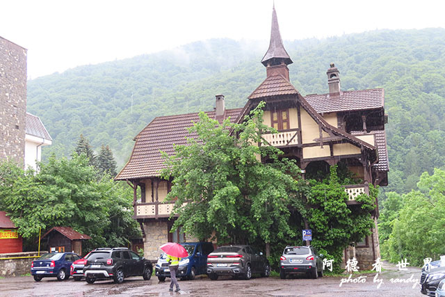 【羅馬尼亞•Sinaia】錫納亞　喀爾巴阡山脈的明珠　王室度