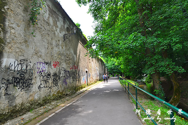 【【羅馬尼亞•Brasov】布拉索夫舊城外環散步 從坦帕山欣 【【羅馬尼亞•Brasov】布拉索夫舊城外環散步 從坦帕山欣