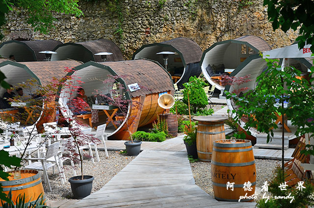 【【羅馬尼亞•Brasov】布拉索夫舊城外環散步 從坦帕山欣 【【羅馬尼亞•Brasov】布拉索夫舊城外環散步 從坦帕山欣