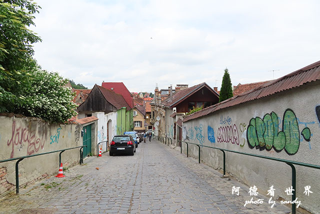 【【羅馬尼亞•Brasov】布拉索夫舊城外環散步 從坦帕山欣 【【羅馬尼亞•Brasov】布拉索夫舊城外環散步 從坦帕山欣