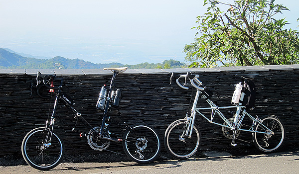 Esprit & AM-20 Esprit & AM-20