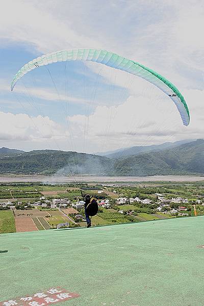 飛行傘隨拍