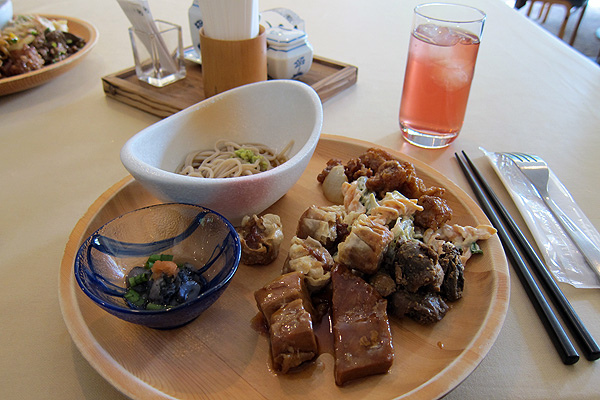 Buffet-1 Buffet-1