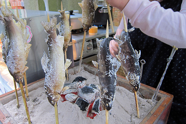 鹽烤香魚 鹽烤香魚