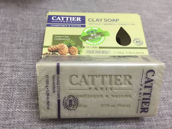Cattier法加帝兒-外包裝與內容物.jpg Cattier法加帝兒-外包裝與內容物.jpg
