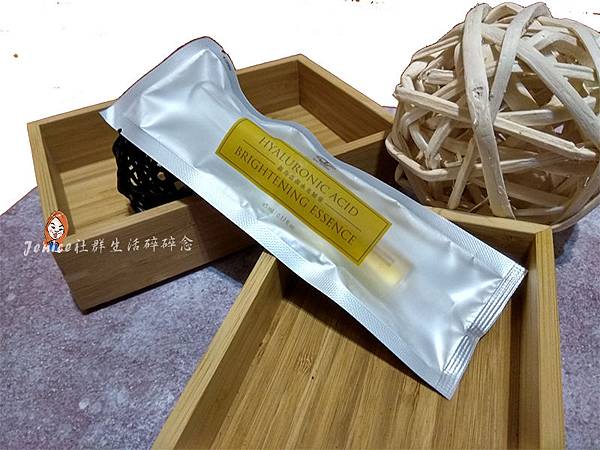 DrJing靓亮活顏水光精華_產品照1.jpg DrJing靓亮活顏水光精華_產品照1.jpg