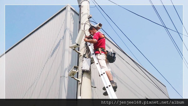 台中烏日區沙石工廠監視器安裝工程,彰化監視器主機,彰化無線監視器,彰化監視器材,苗栗監視器系統促銷,苗栗監視器廠商,南投監視器安裝,16CH NVR百萬畫素網路主機