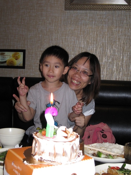 Mickey Birthday Party04.jpg