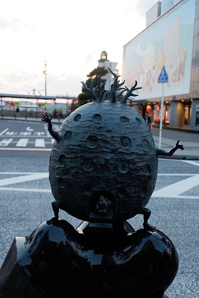 我想自由的飛｜日本旅遊 鳥取境港 水木茂大道 鬼太郎的奇妙世