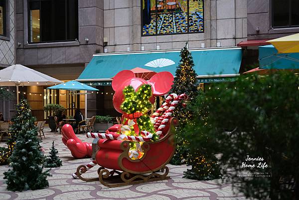 有如國外場景的繽紛聖誕｜台北文華東方酒店 Café de L