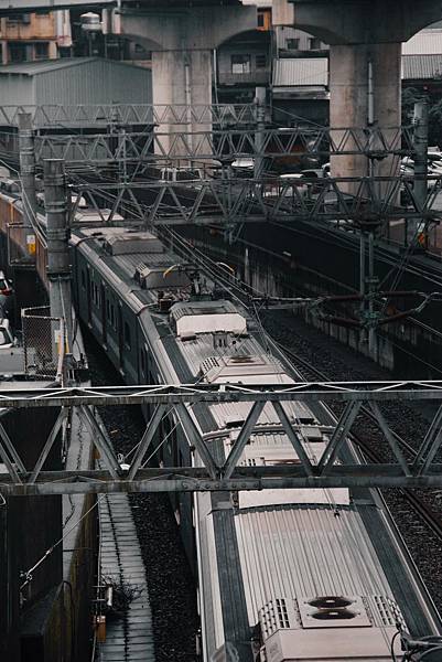 基隆新景點｜基隆港東岸旅運中心吃港點 基隆塔俯瞰基隆市貌全景