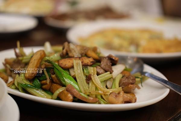 吃了十幾年的老顧客都推薦什麼｜兄弟飯店 蘭花廳 最道地的台菜