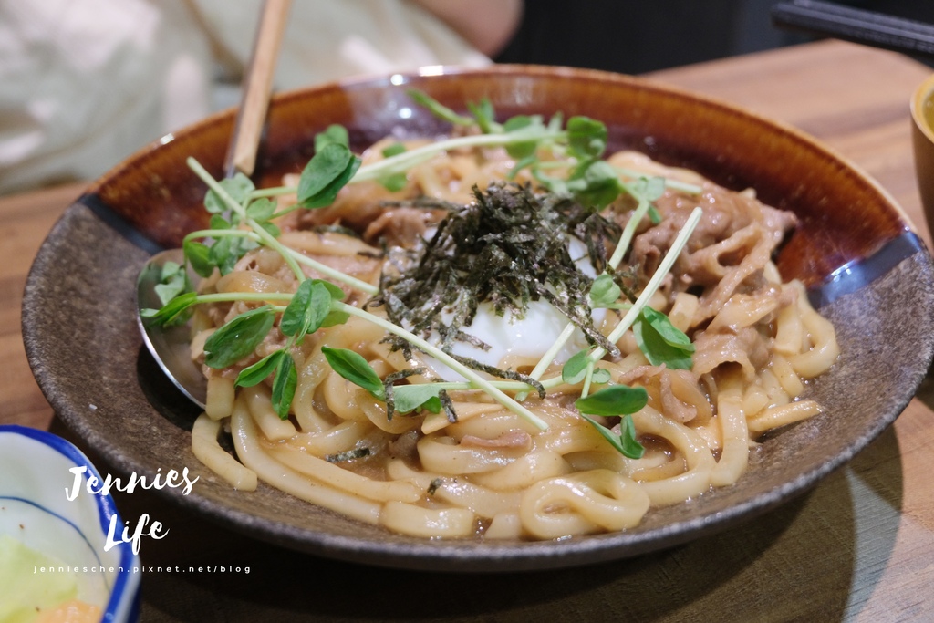 波濤小料理｜厚切炸豬排 • 丼飯