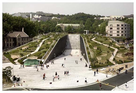 Perrault-Ewha_Womans_University_03.jpg