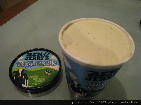 BEN ＆ JERRY'S 的香草冰淇淋