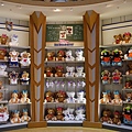 伊克斯皮兒莉IKSPIARI  DISNEY STORE  Tokyo DisneyLand東京迪士尼度假區35週年慶Happiest Celebration (42).JPG