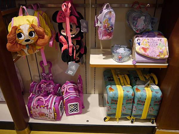 伊克斯皮兒莉IKSPIARI  DISNEY STORE  Tokyo DisneyLand東京迪士尼度假區35週年慶Happiest Celebration (67).JPG