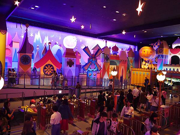 伊克斯皮兒莉IKSPIARI  DISNEY STORE  Tokyo DisneyLand東京迪士尼度假區35週年慶Happiest Celebration (169).JPG